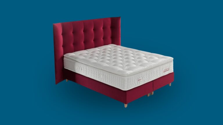 Lit velours rouge avec matelas