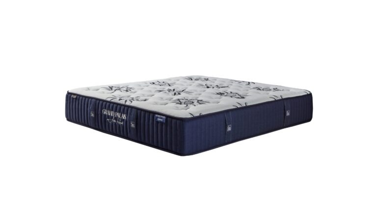 Matelas André Renault Grand Palais Haussmann